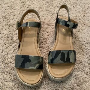 Camo Espadrilles